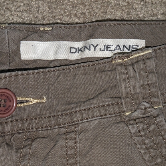 Dkny cargo shorts - Picture 3 of 5